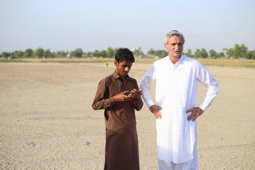 Jahangir khan tareen with adorable people of Lodhran